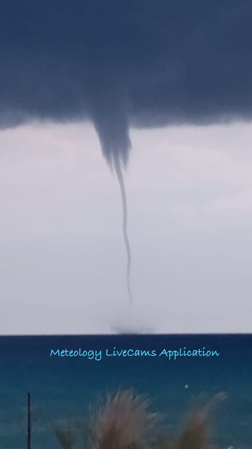 Χαλκιδική: Υδροσίφωνας σχηματίστηκε στην παραλία Σάρτη