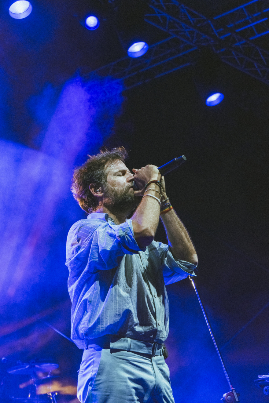 Ο Κωστής Μαραβέγιας στον Κήπο του Μεγάρου με το πιο cool ανερχόμενο brand