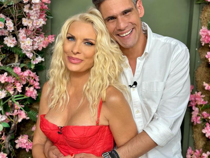 Ελένη Μενεγάκη: Η τελευταία της φωτογραφία στο πλατό της εκπομπής - Ευχαριστώ για όλες τις στιγμές, γράφει