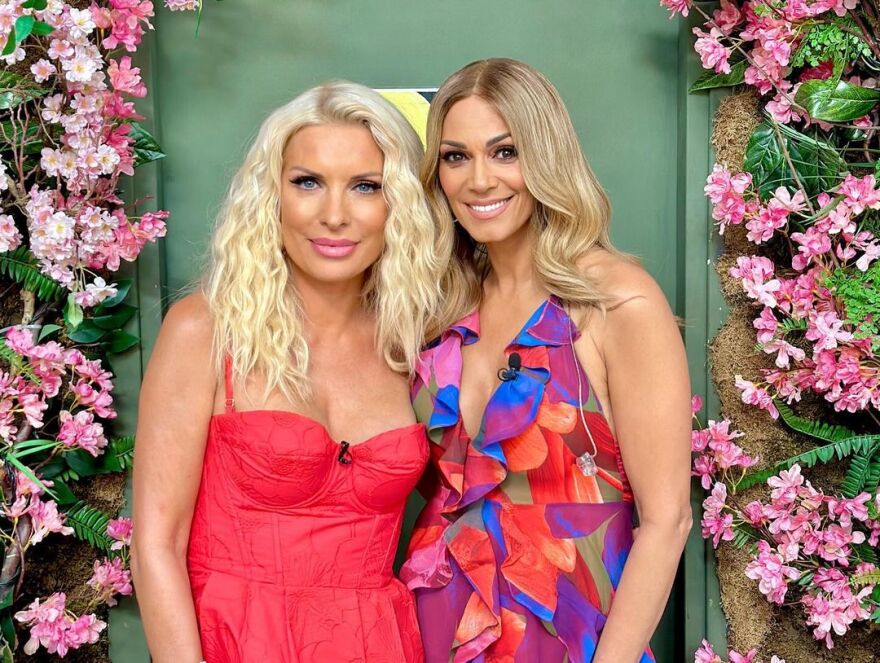 Ελένη Μενεγάκη: Η τελευταία της φωτογραφία στο πλατό της εκπομπής - Ευχαριστώ για όλες τις στιγμές, γράφει