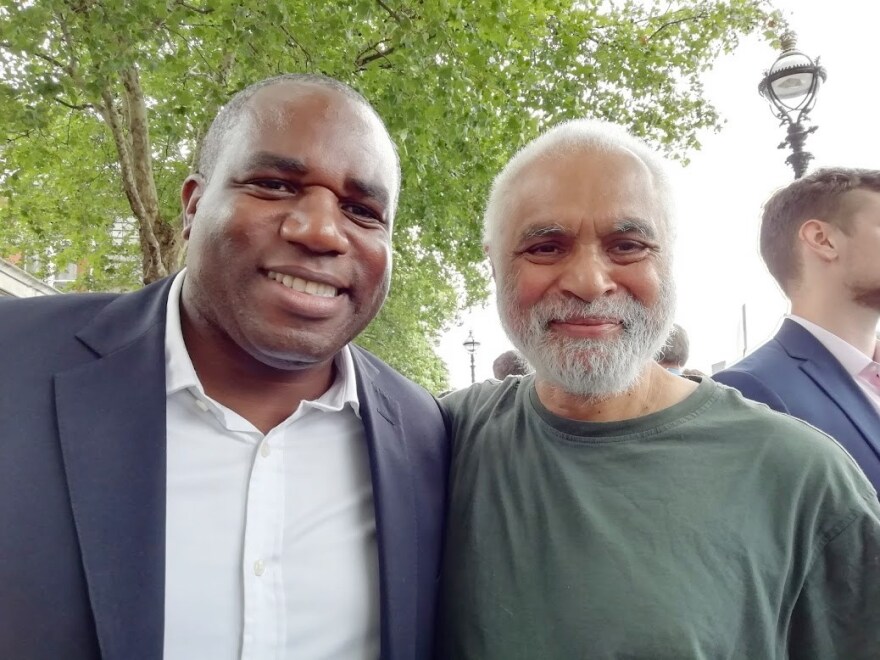 Βρετανικές εκλογές: Ποιος είναι ο νέος υπουργός Εξωτερικών, Ντέιβιντ Λάμι - Απόγονος σκλάβων και φίλος του Μπαράκ Ομπάμα