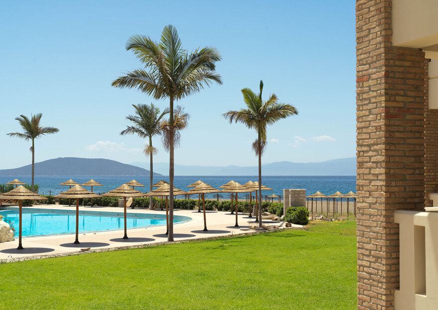 Έναρξη λειτουργίας του SEAFOS Luxury Resort & Spa, Nafplio Limited Edition, πολυτελούς 5 αστέρων ξενοδοχείου