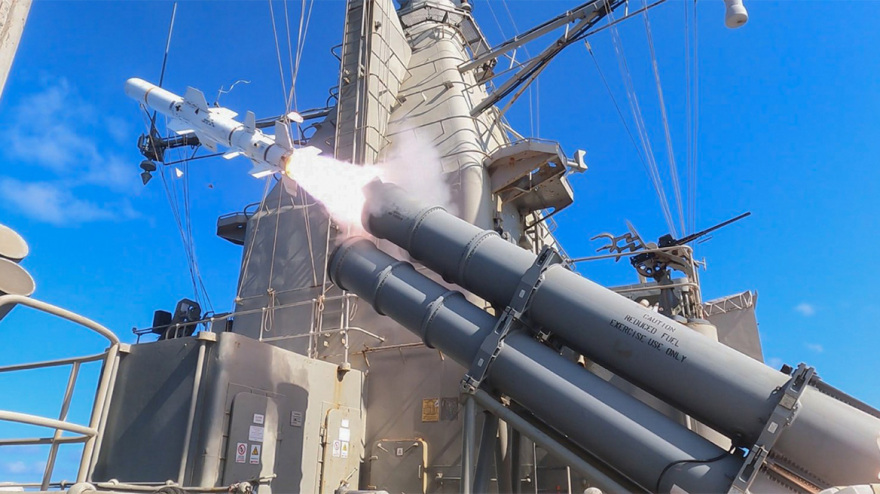 Πολεμικό Ναυτικό: Εντυπωσιακό βίντεο από βολές πλοίων στο Ιόνιο