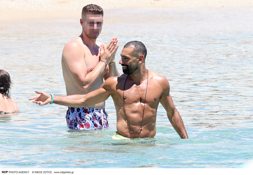 Μοχάμεντ Σαλάχ: Νέες φωτογραφίες από τις διακοπές του στη Μύκονο