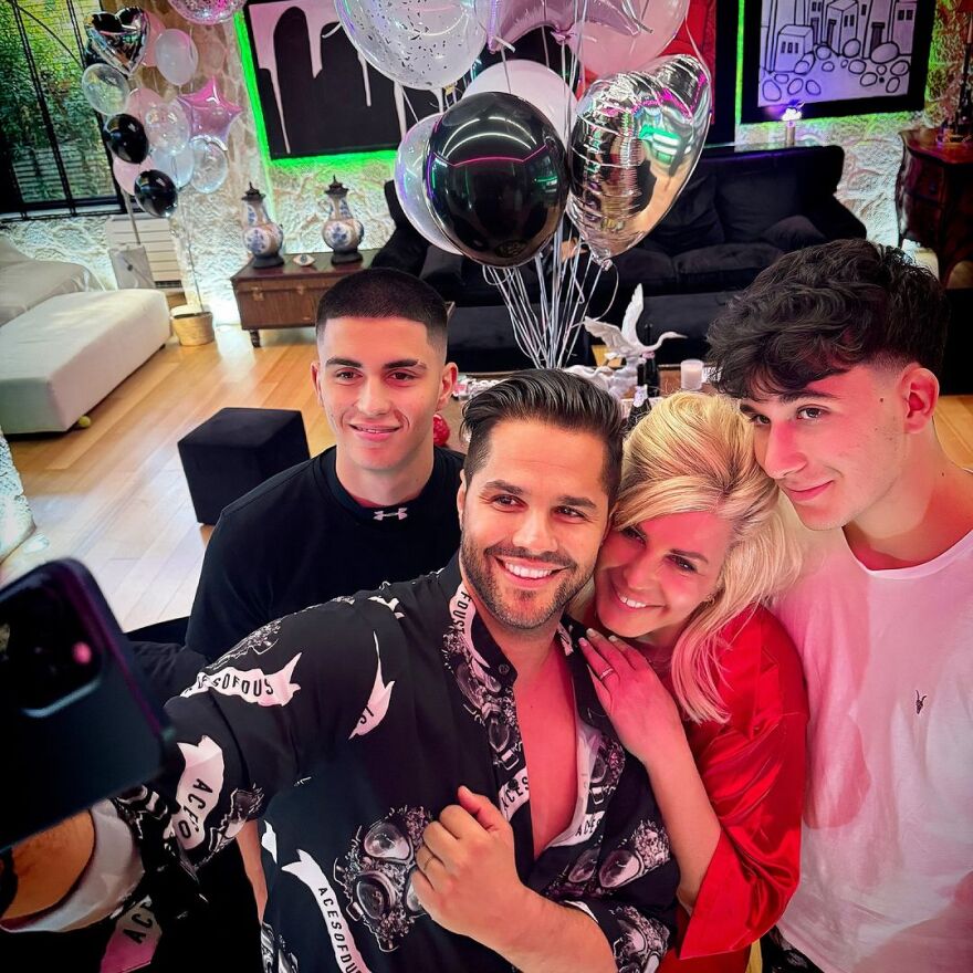 Γιώργος Τσαλίκης: Η υπόσχεση που έδωσε στη γυναίκα του για τα γενέθλιά της 