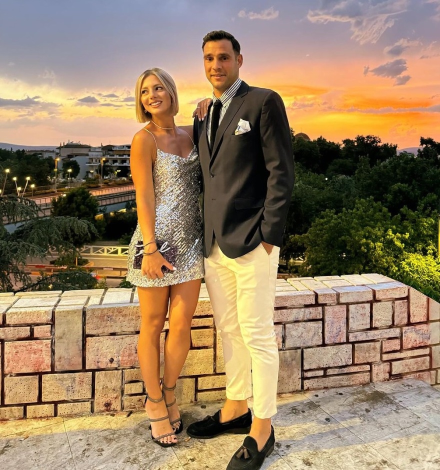 Ελένη Χαμπέρη: Το βίντεο με τον μέλλοντα σύζυγό της για την ημερομηνία του γάμου τους