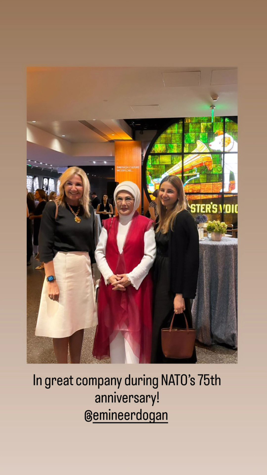 Οι φωτογραφίες της Μαρέβας Μητσοτάκη στο περιθώριο της συνόδου του ΝΑΤΟ με τη Τζιλ Μπάιντεν και την Εμινέ Ερντογάν