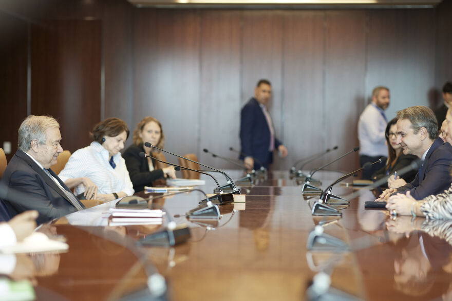 Μητσοτάκης σε Γκουτέρες: Να αξιοποιηθεί κάθε δυνατότητα για λύση του Κυπριακού στη βάση των αποφάσεων του Συμβουλίου Ασφαλείας