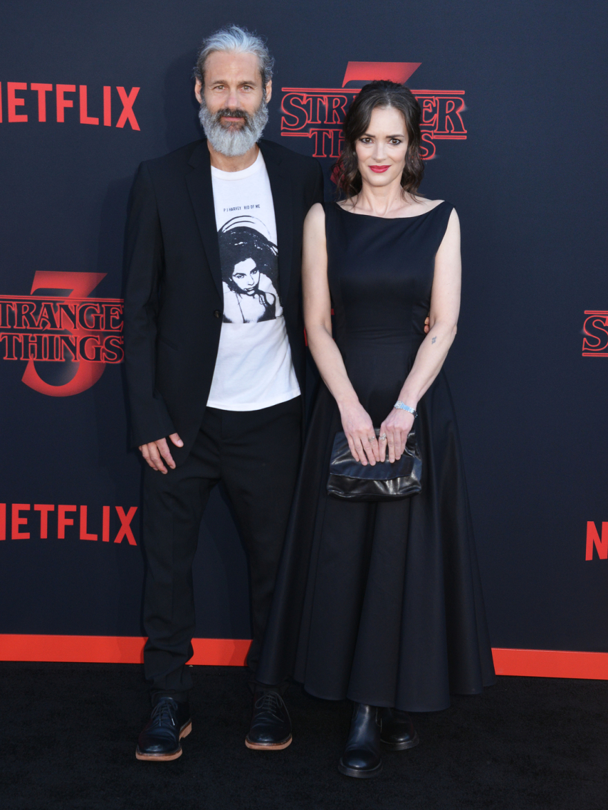 Γουινόνα Ράιντερ: Στα 30 μου είχα δύο καταστροφικές σχέσεις 