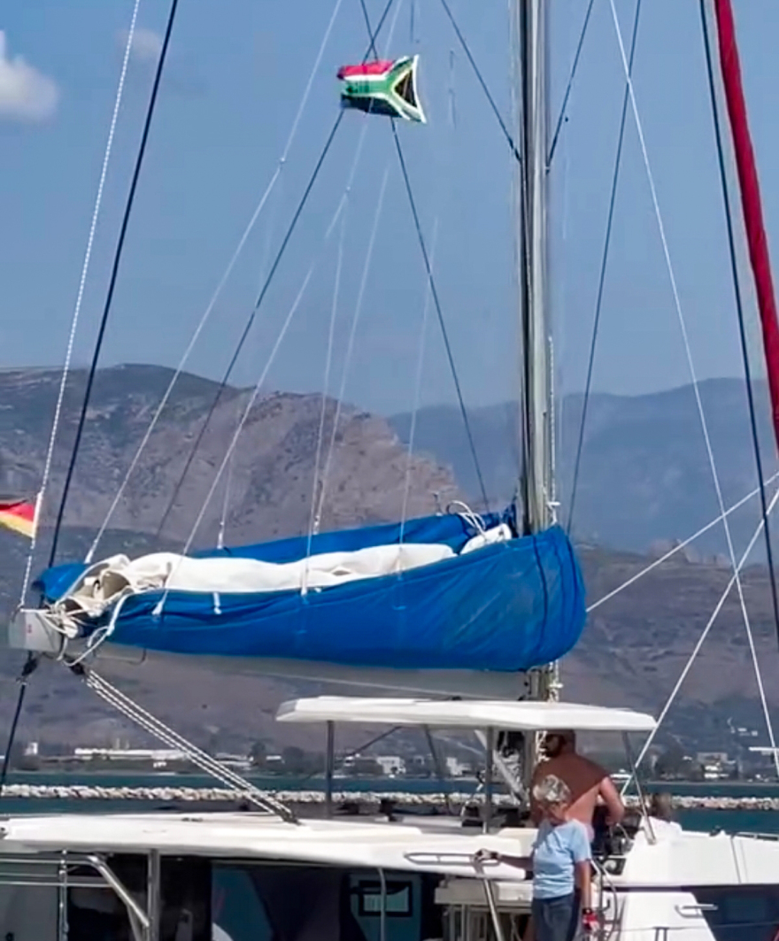 Κεφαλονιά: Ο 20χρονος έκανε βουτιά από το καταμαράν αλλά δεν βγήκε ποτέ - Τον εντόπισαν νεκρό μετά από 17 ώρες ερευνών