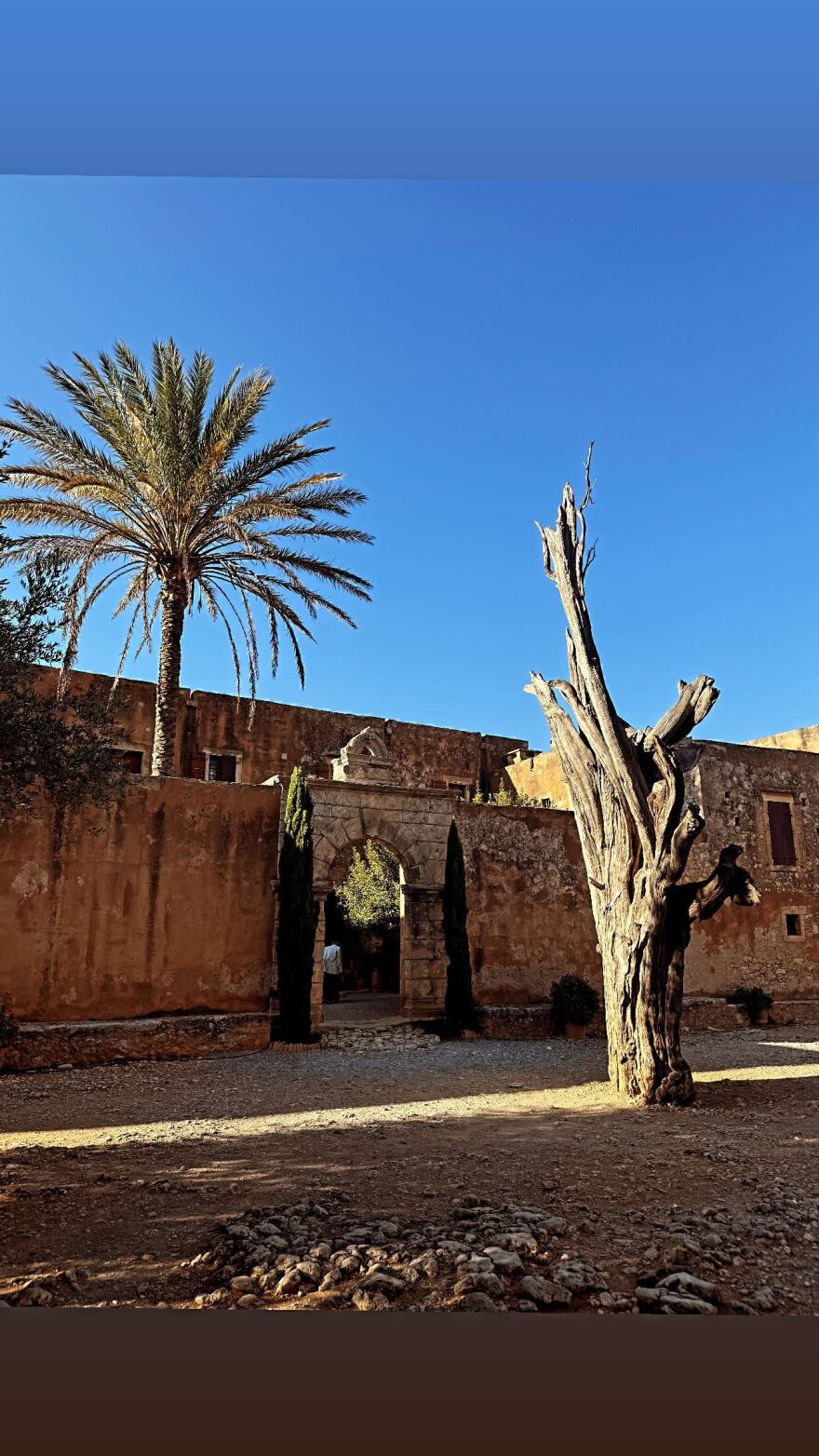 Ευγενία Νιάρχου: Κρήτη έχεις την καρδιά μου, γράφει ενώ κάνει διακοπές στο νησί - Δείτε φωτογραφίες