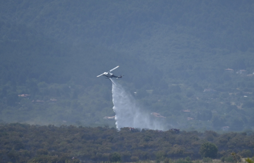 Υπό μερικό έλεγχο η φωτιά στο Λιτόχωρο 