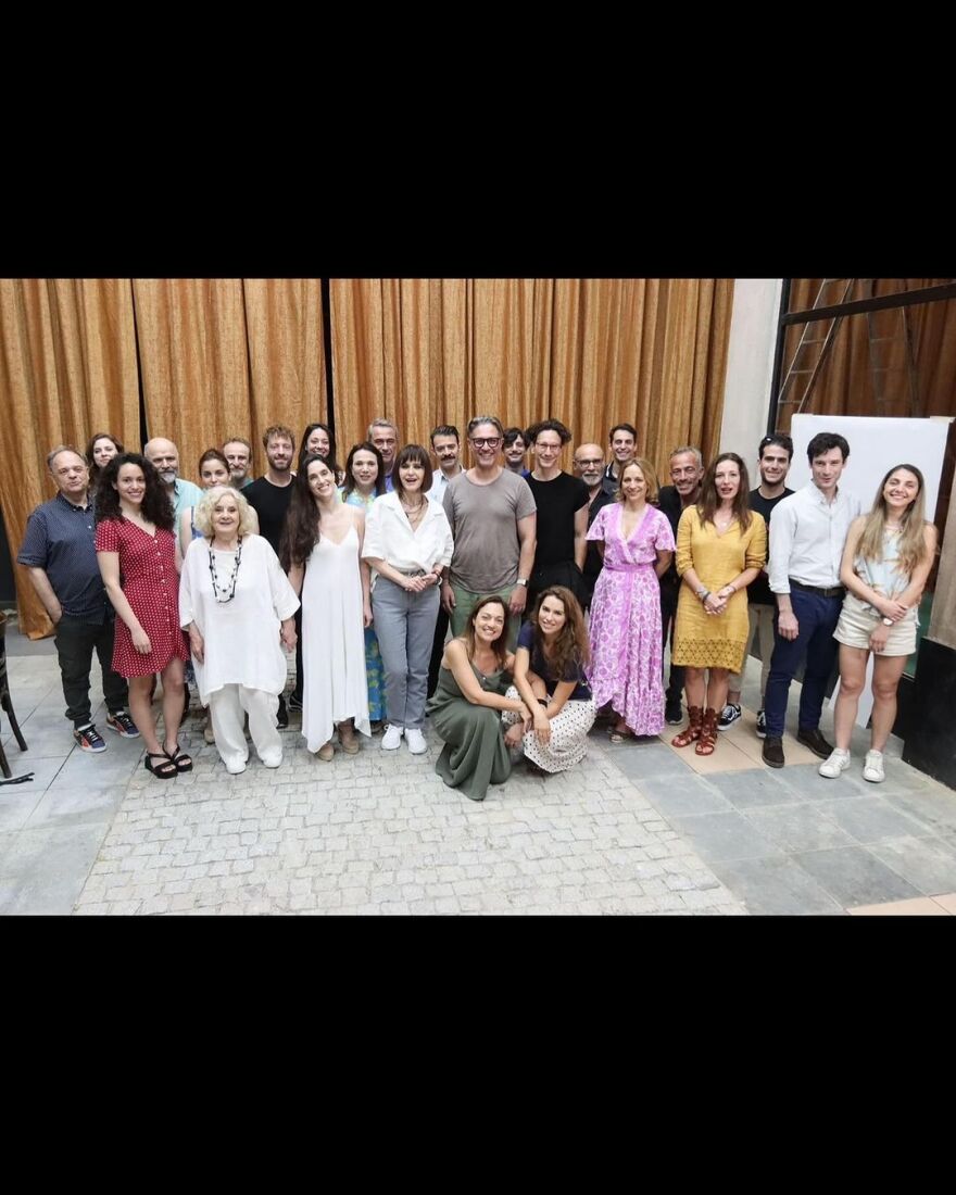 Ελένη Καρακάση: Αποχαιρετά τους «Πανθέους» - Περήφανη που ήμουν κομμάτι αυτής της δουλειάς, έγραψε