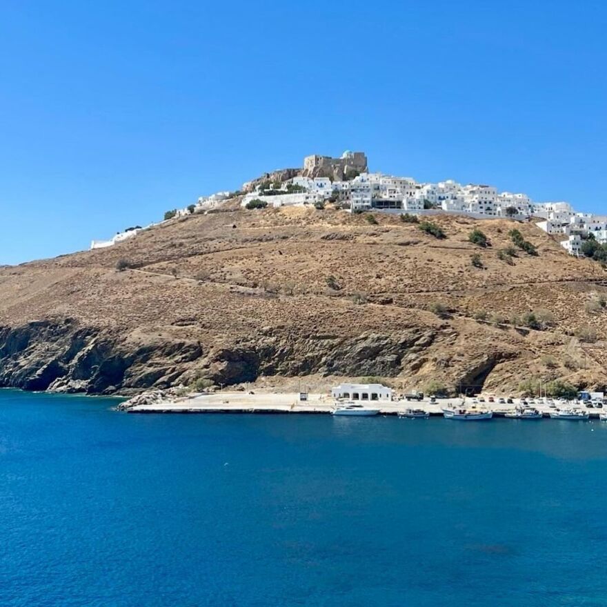 Ελεωνόρα Ζουγανέλη: Κάνει διακοπές στην Αστυπάλαια - Τα τελευταία χρόνια έχω βρει τον τόπο μου, λέει