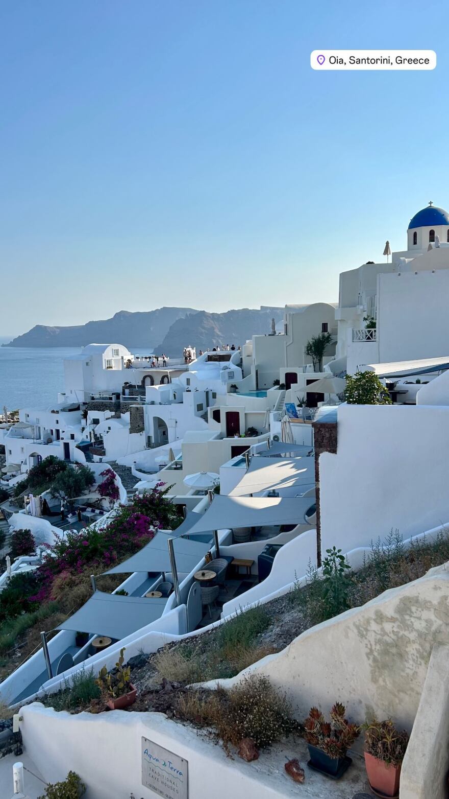 Μπουράκ Χακί: Στη Σαντορίνη με τη σύντροφό του ο Τούρκος ηθοποιός - Δείτε φωτογραφίες