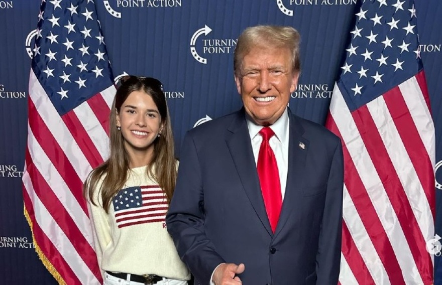 Εκλογές στις ΗΠΑ: «Ο παππούς μου ο Ντόναλντ» - Η 17χρονη εγγονή του Τραμπ έκλεψε τις εντυπώσεις στο συνέδριο των Ρεπουμπλικανών