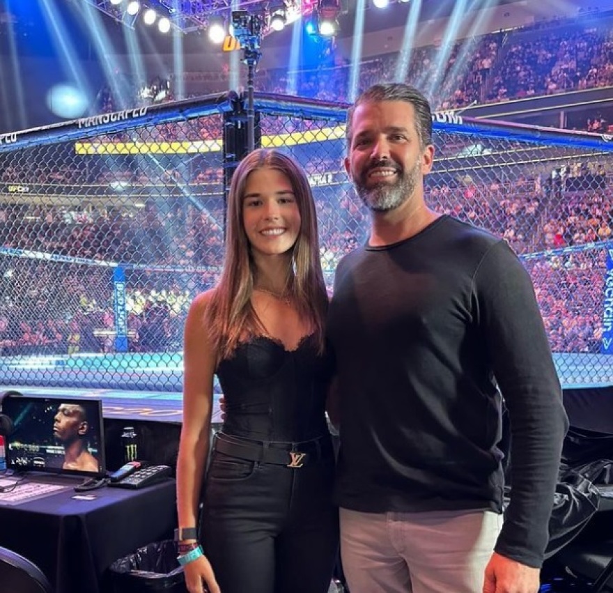 Εκλογές στις ΗΠΑ: «Ο παππούς μου ο Ντόναλντ» - Η 17χρονη εγγονή του Τραμπ έκλεψε τις εντυπώσεις στο συνέδριο των Ρεπουμπλικανών