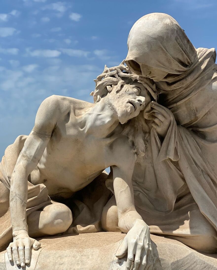 Μαρία Κορινθίου: Απολαμβάνει τις διακοπές της στη Μασσαλία