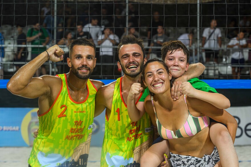 Μπιτς βόλεϊ, Athens Finals: Ιωαννίδης, Κανέλλος και Κόλα, Σιδέρης τα ζευγάρια του τελικού των ανδρών