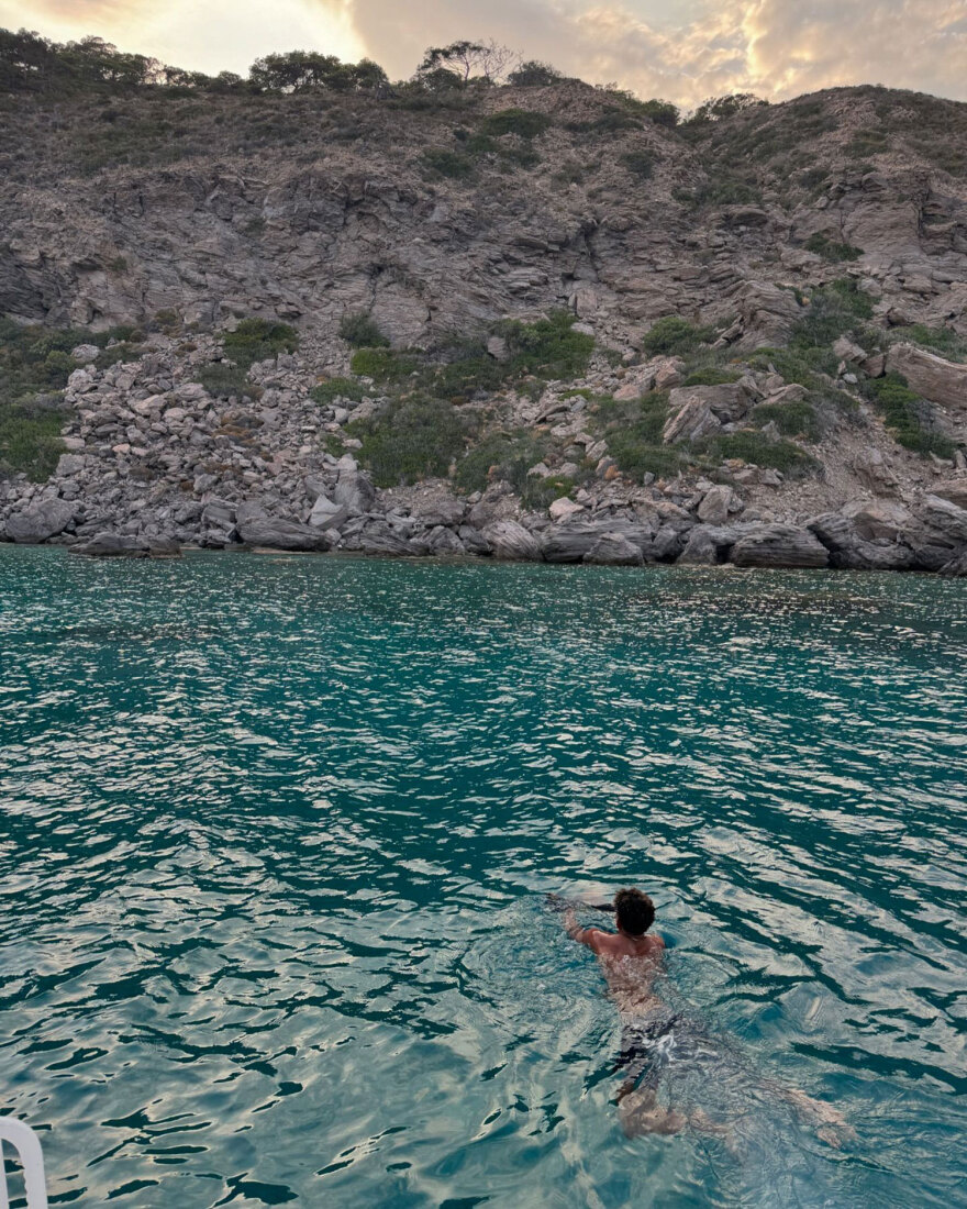 Λαμίν Γιαμάλ: Νέες φωτογραφίες από τις διακοπές στην Ελλάδα - Το αινιγματικό μήνυμα για τη Ρεάλ Μαδρίτης, σε μία από αυτές