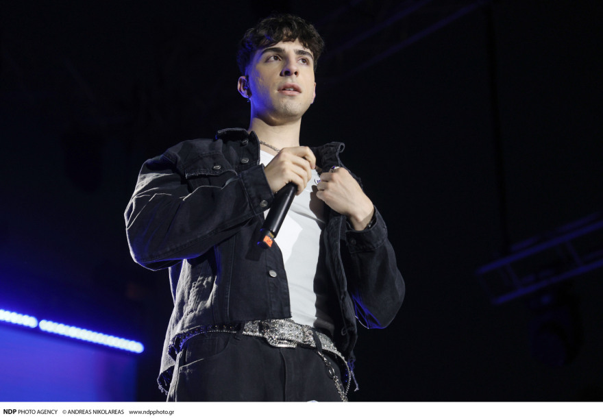 Ελένη Φουρέιρα: Αποθεώθηκε στο κατάμεστο Κατράκειο - Δείτε βίντεο και φωτογραφίες