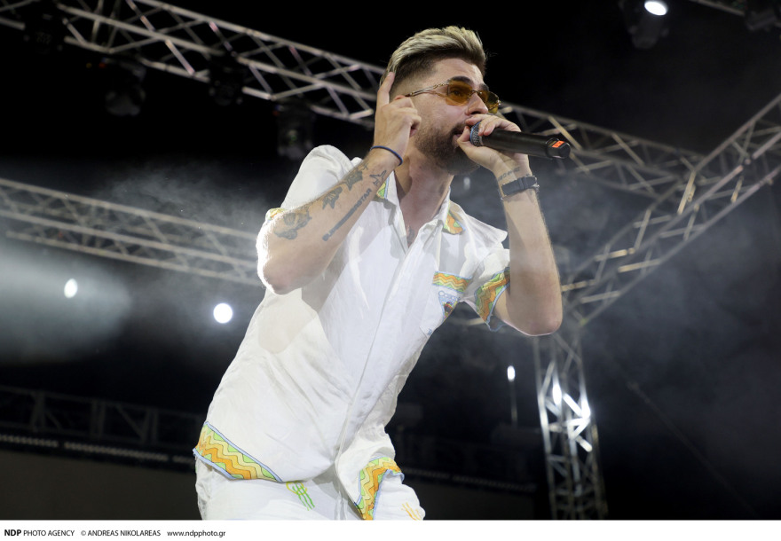 Ελένη Φουρέιρα: Αποθεώθηκε στο κατάμεστο Κατράκειο - Δείτε βίντεο και φωτογραφίες