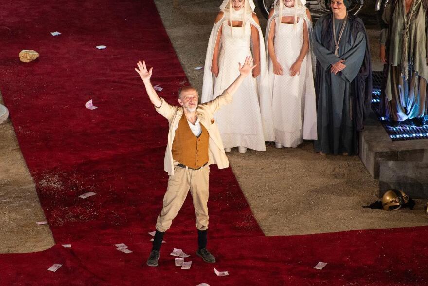 Αρχαίο Θέατρο Επιδαύρου: Ο «Πλούτος» του ΚΘΒΕ γέμισε για δυο βράδια το Αργολικό Θέατρο - Δείτε φωτογραφίες