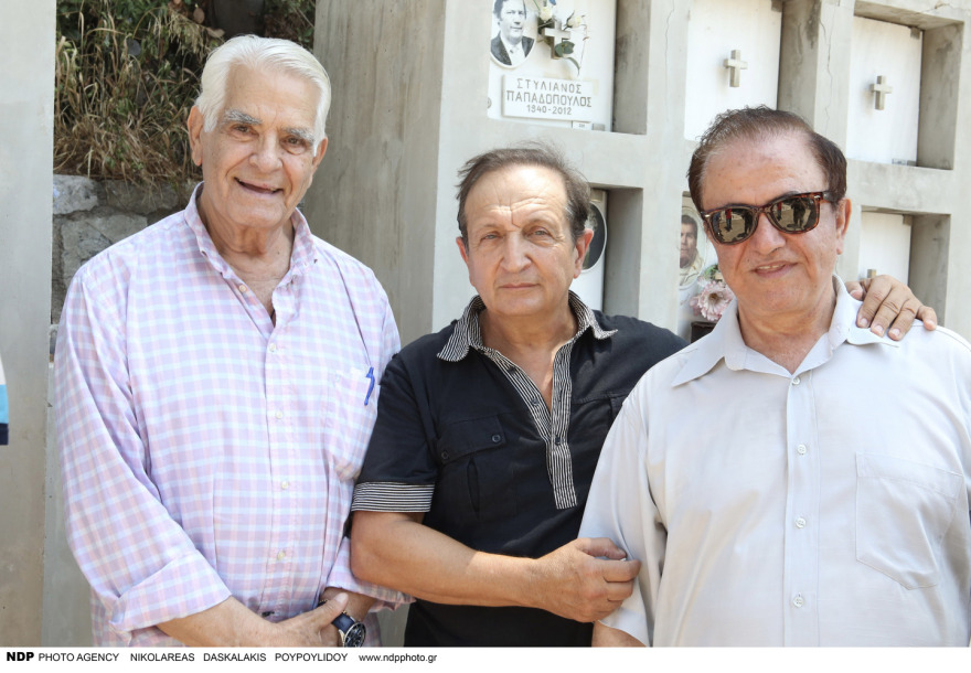 Αλίκη Βουγιουκλάκη: Πλήθος επωνύμων στο μνημόσυνο για τα 28 χρόνια από τον θάνατό της