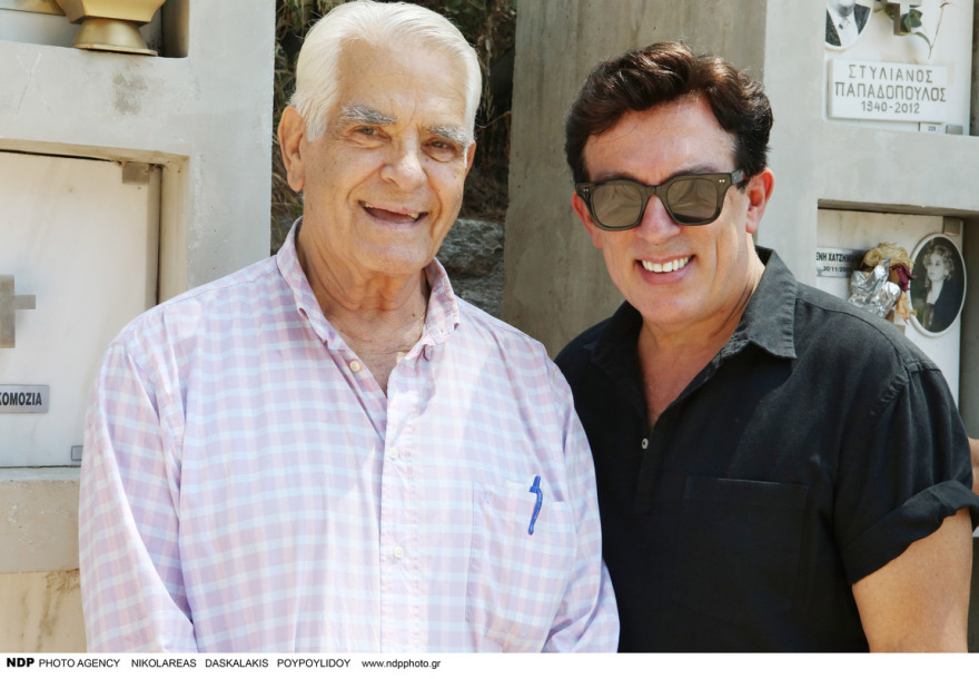 Αλίκη Βουγιουκλάκη: Πλήθος επωνύμων στο μνημόσυνο για τα 28 χρόνια από τον θάνατό της