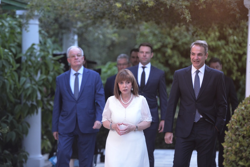 Η δεξίωση για τα 50 χρόνια από την Αποκατάσταση της Δημοκρατίας στο Προεδρικό Μέγαρο - Δείτε φωτογραφίες
