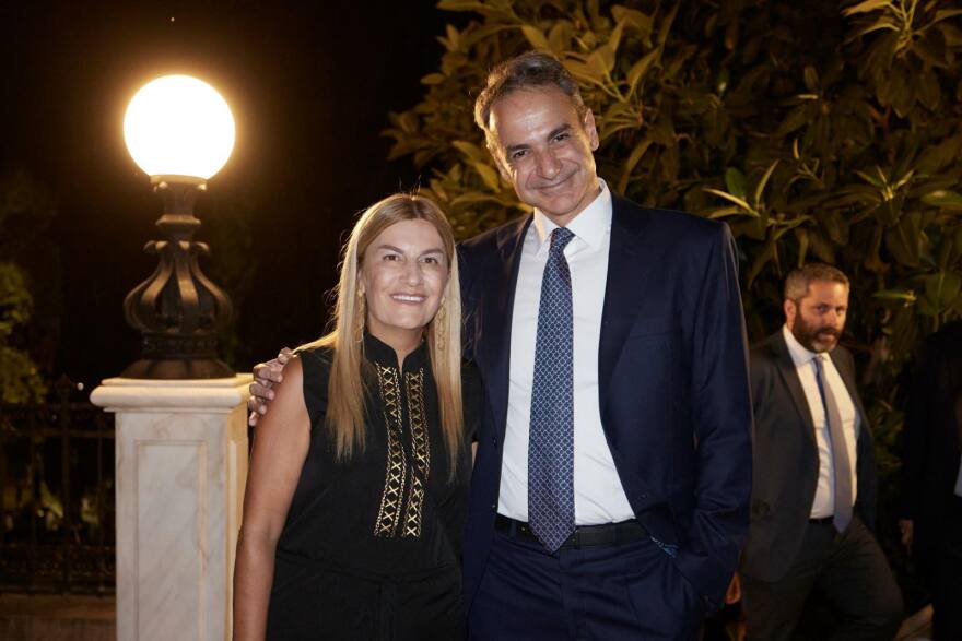 Η δεξίωση για τα 50 χρόνια από την Αποκατάσταση της Δημοκρατίας στο Προεδρικό Μέγαρο - Δείτε φωτογραφίες