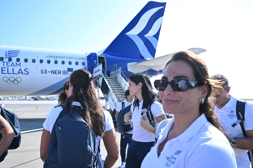 Ολυμπιακοί Αγώνες 2024: Αναχώρησε γεμάτη χαμόγελα για το Παρίσι η ελληνική αποστολή - Δείτε φωτογραφίες