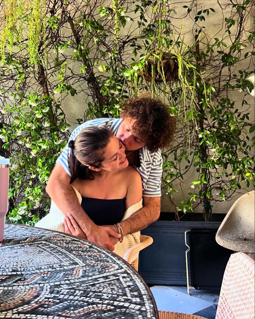 Σελένα Γκομέζ για Μπένι Μπλάνκο: Δεν με έχουν αγαπήσει ποτέ έτσι