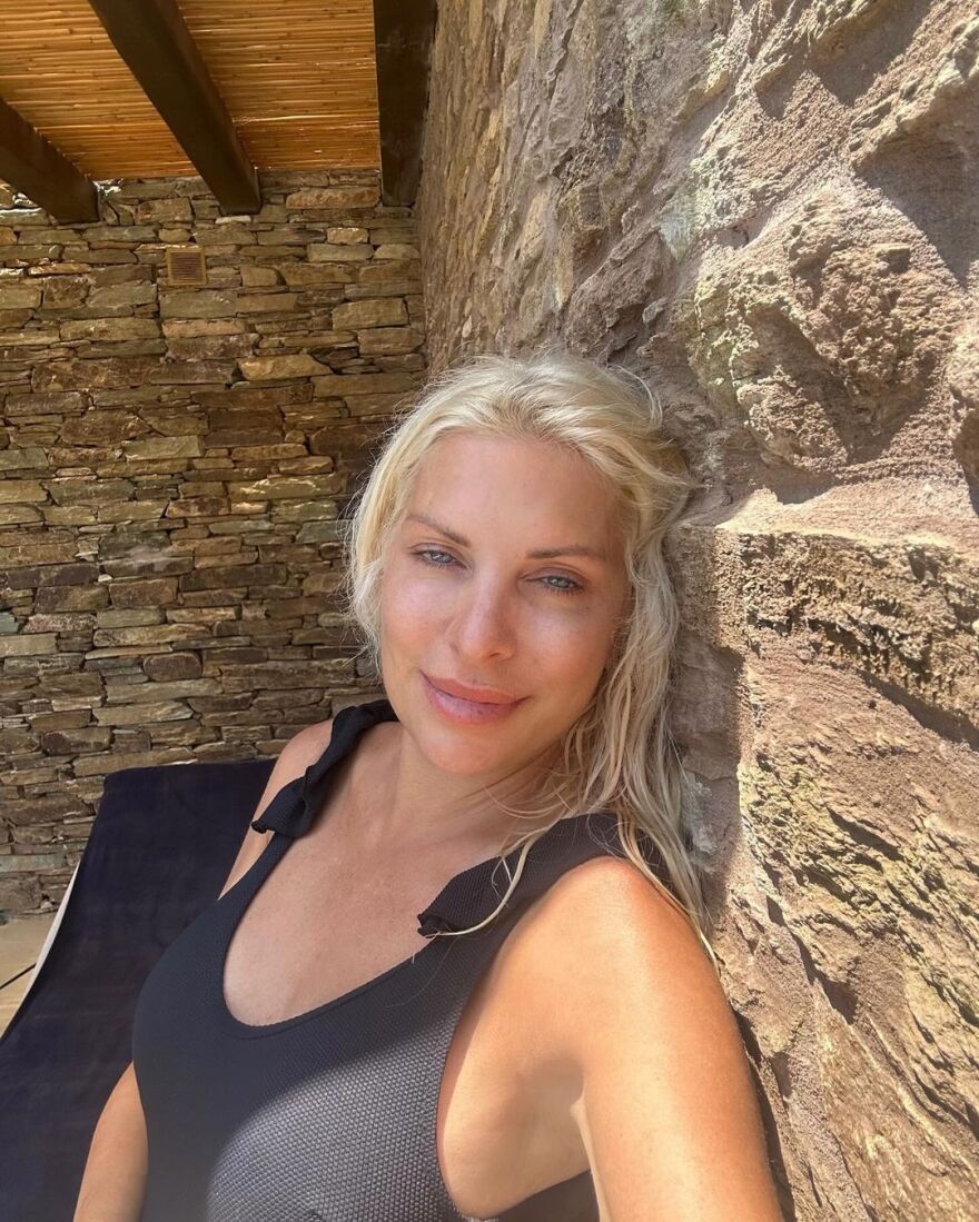 Ελένη Μενεγάκη: Με το μαγιό της στο Instagram