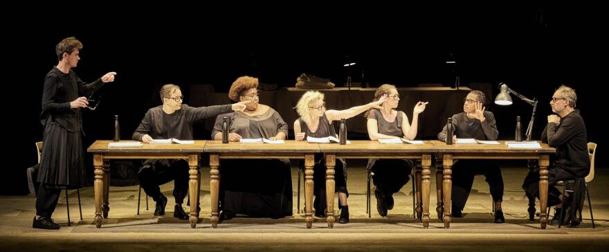 Αρχαίο Θέατρο Επιδαύρου: Φιλοξενεί μια παράσταση - μανιφέστο για τη δικαιοσύνη εμπνευσμένη από την «Εκάβη» του Ευριπίδη 