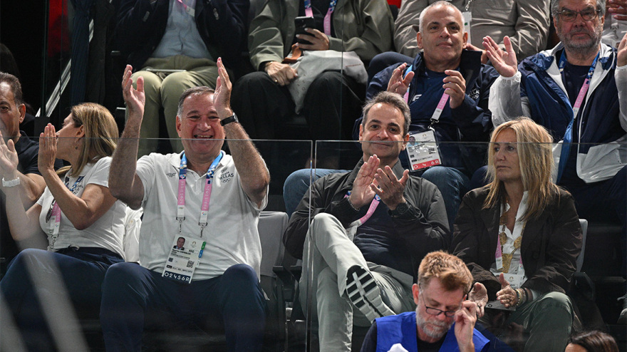 Παρίσι 2024: Θερμό χαιρετισμό με την Τζιλ Μπάιντεν είχε ο Μητσοτάκης στον αγώνα του Πετρούνια