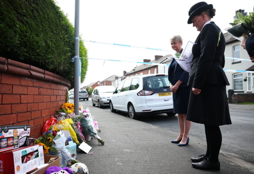 Βρετανία: Τρία παιδιά νεκρά και οκτώ τραυματίες ο απολογισμός της επίθεσης με μαχαίρι σε εκδήλωση χορού