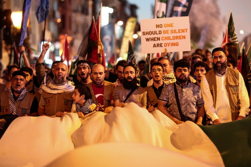 Τουρκία: Μεγάλη διαδήλωση διαμαρτυρίας στην Κωνσταντινούπολη για τον θάνατο του Χανίγια