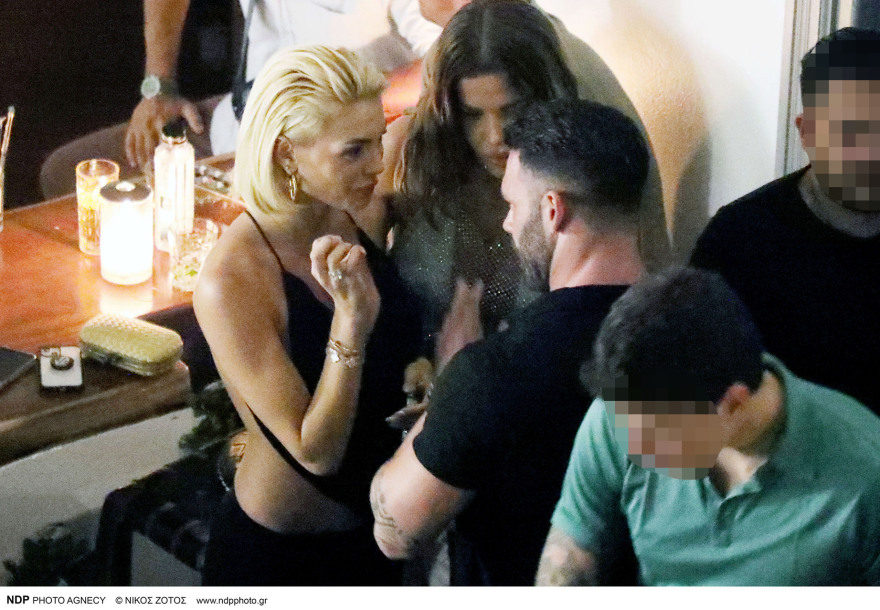 Αλεξάνδρα Παναγιώταρου: Με τη μητέρα της στη Μύκονο