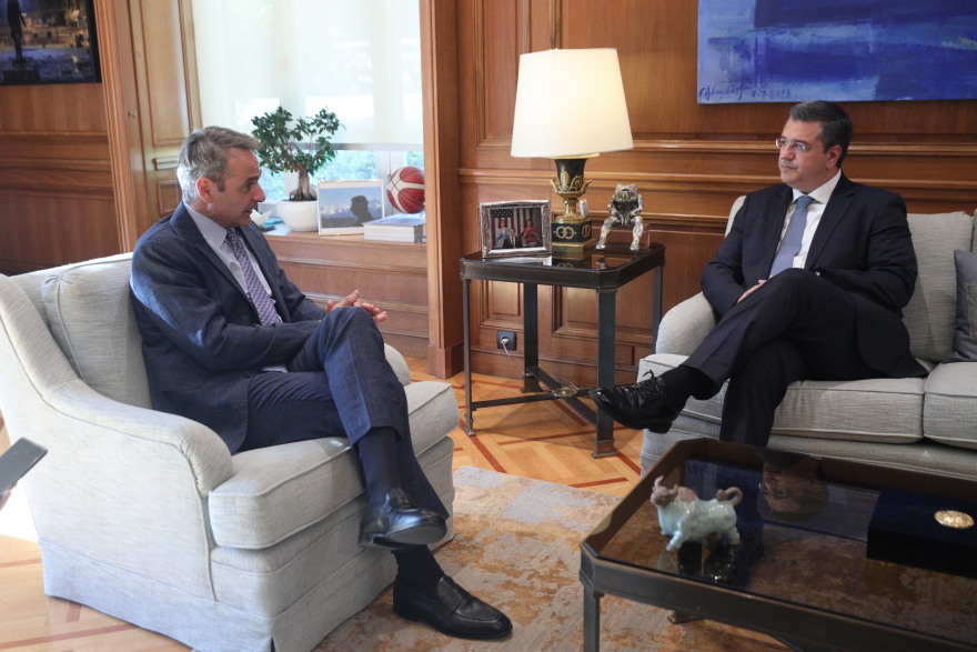 Η συνάντηση Μητσοτάκη και Τζιτζικώστα στο Μαξίμου μετά την ανακοίνωση για τον νέο επίτροπο - Δείτε φωτογραφίες