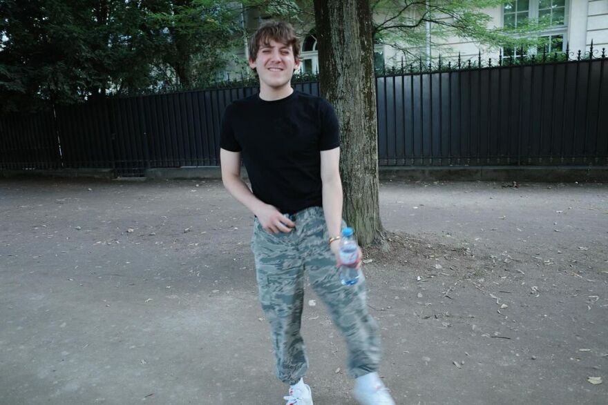 Σάρα Τζέσικα Πάρκερ - Μάθιου Μπρόντερικ: Στο Παρίσι για τους Ολυμπιακούς Αγώνες με τα παιδιά τους 