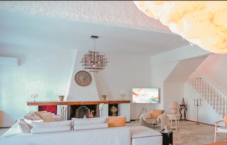 Βίντεο και φωτογραφίες από την παράνομη και αυθαίρετη πισίνα του Κασσελάκη στις Σπέτσες