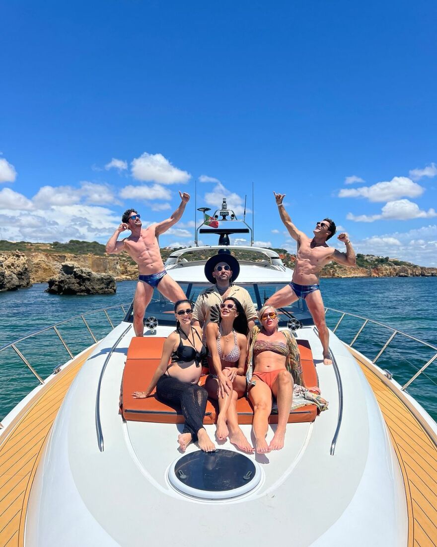 Νικόλ Σέρζινγκερ: Χαλαρώνει σε σκάφος