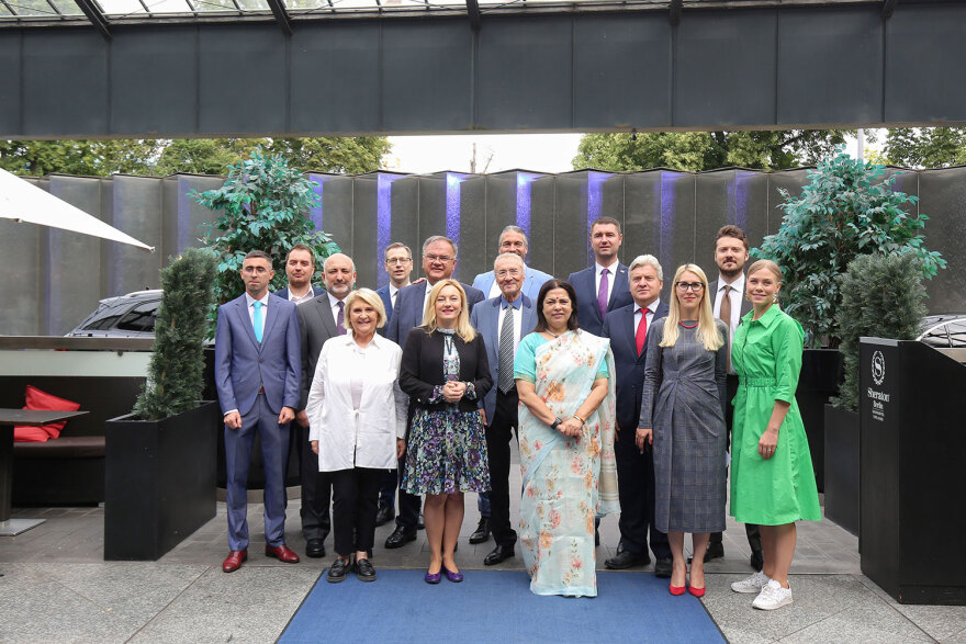 Η Σοφία Βούλτεψη παρουσίασε στο Βερολίνο τις πρακτικές της Ελλάδας κατά της εγκληματικότητας