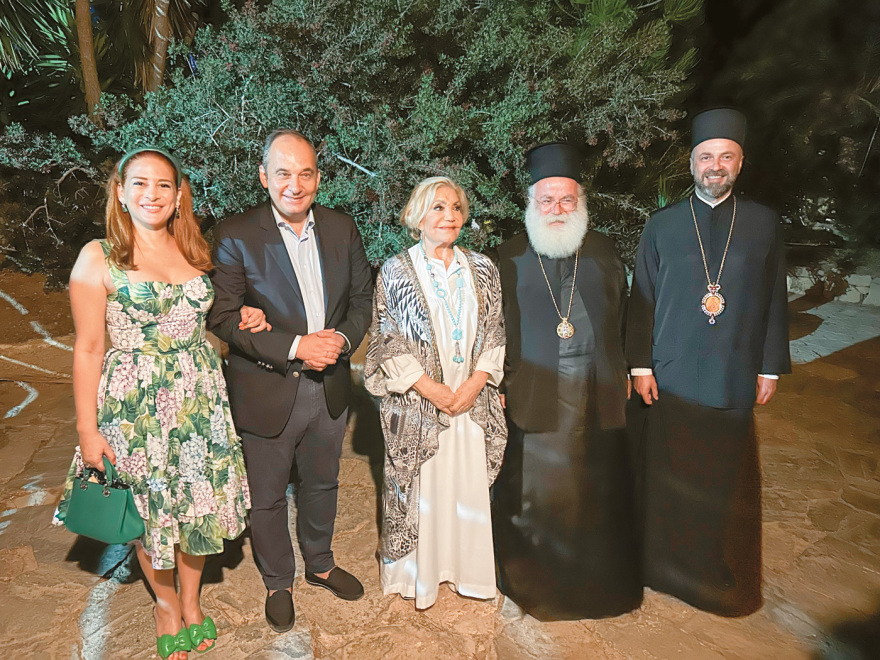 Μαρινέλλα: Μια αέναη «θεά»  στη Μονή  Τοπλού  - Βίντεο & φωτογραφίες