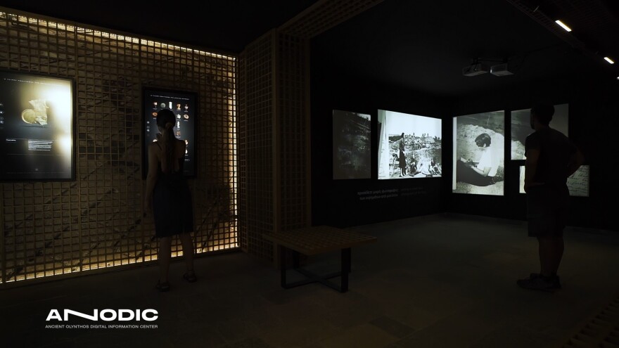 ΥΠΠΟ: Ο εκσυγχρονισμένος χώρος πληροφόρησης της Αρχαίας Ολύνθου προσφέρει μια μοναδική εμπειρία περιήγησης