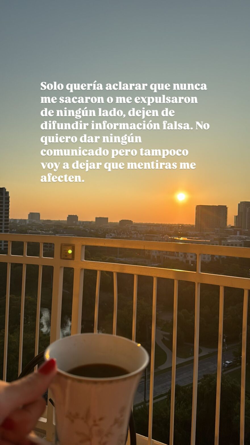 Ολυμπιακοί Αγώνες: Οι φωτογραφίες που έκαψαν την Παραγουανή κολυμβήτρια - «Δεν με έδιωξαν από το Ολυμπιακό χωριό» λέει τώρα