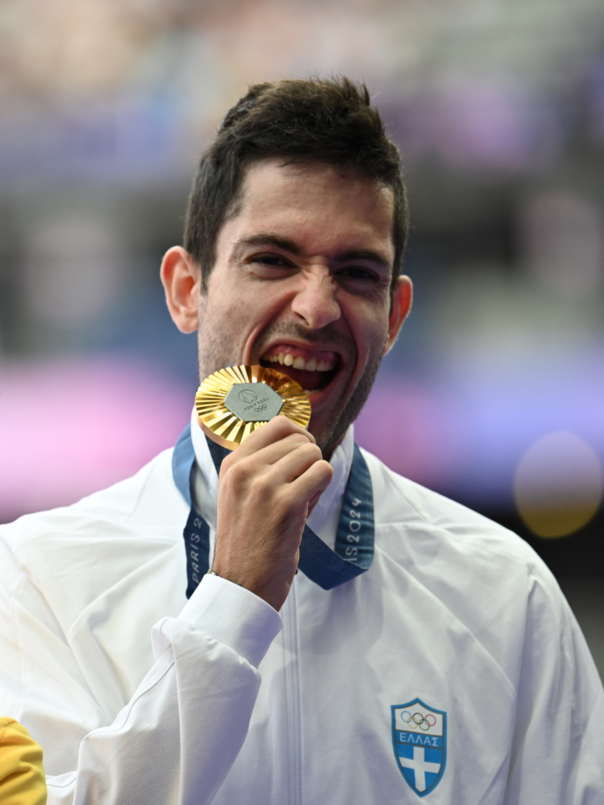 Ολυμπιακοί Αγώνες 2024: Ο Εθνικός Ύμνος  στο Stade de France - Το 2ο χρυσό Ολυμπιακό μετάλλιο στο στήθος του Τεντόγλου - Βίντεο, φωτογραφίες