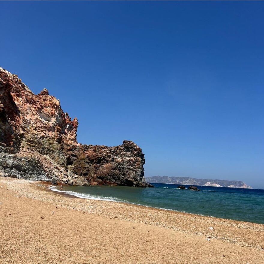 Κατερίνα Παπουτσάκη: Δείχνει τον πατέρα της στο Instagram