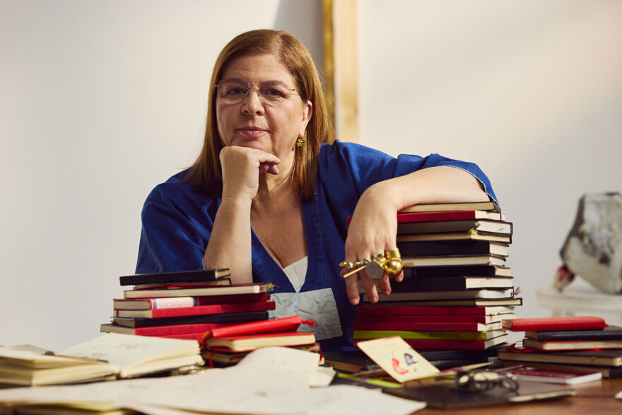 Έλενα Βότση: Ποια είναι η σχεδιάστρια του Ολυμπιακού μεταλλίου